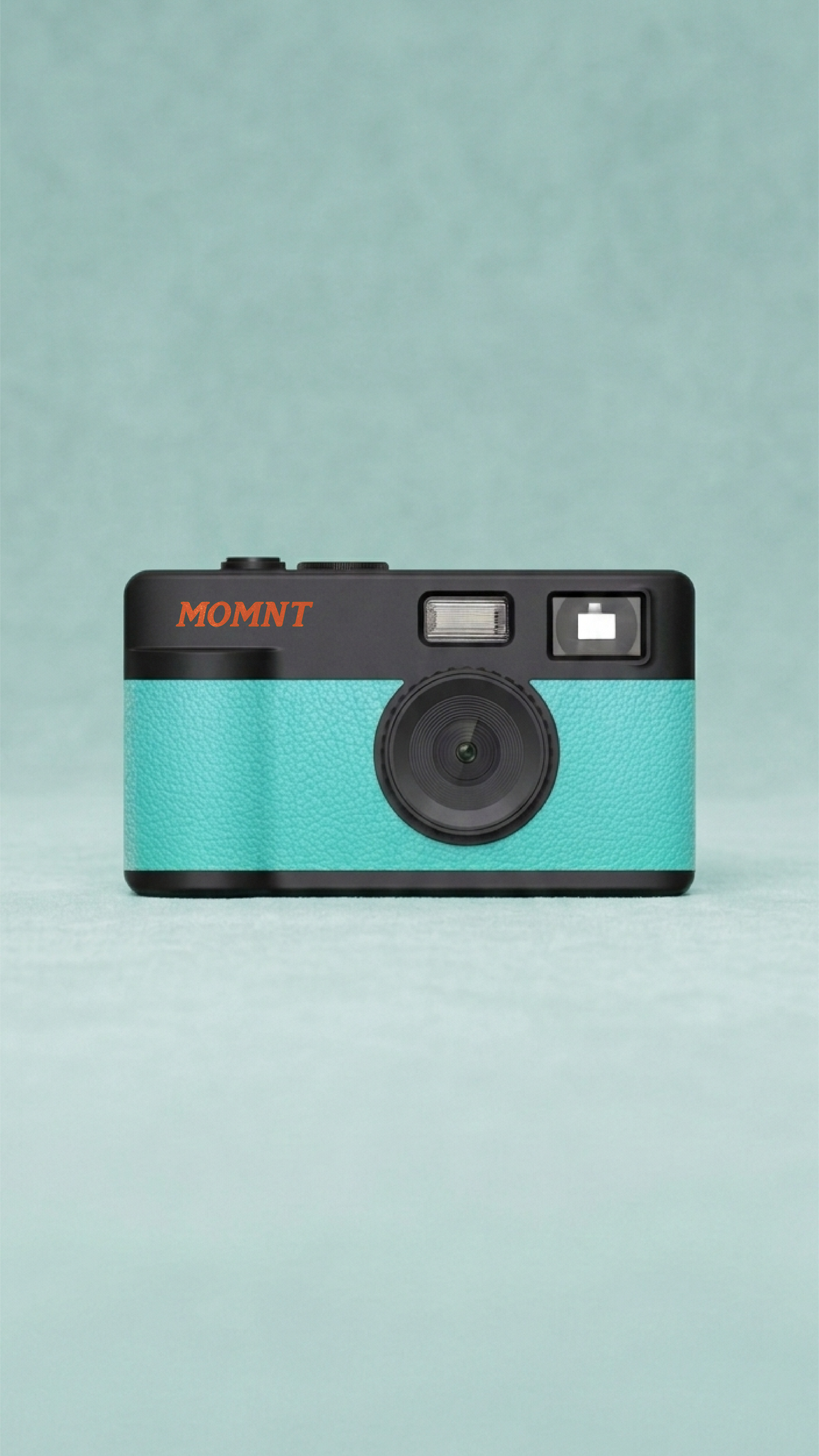 MOMNT Azul — schermloze digitale camera in blauw