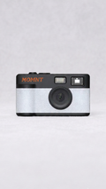 MOMNT Ivory — schermloze digitale camera in wit